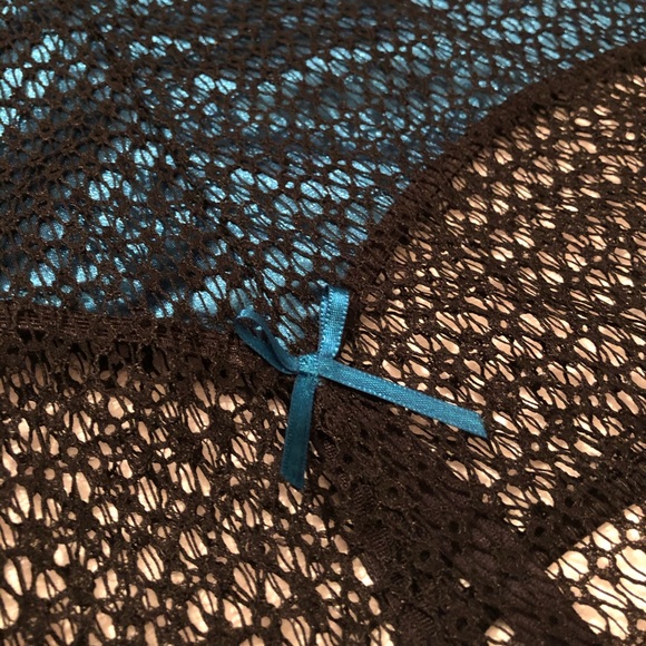 The Escanté Collection silky blue, black lace lingerie size M US - Picture 4 of 6